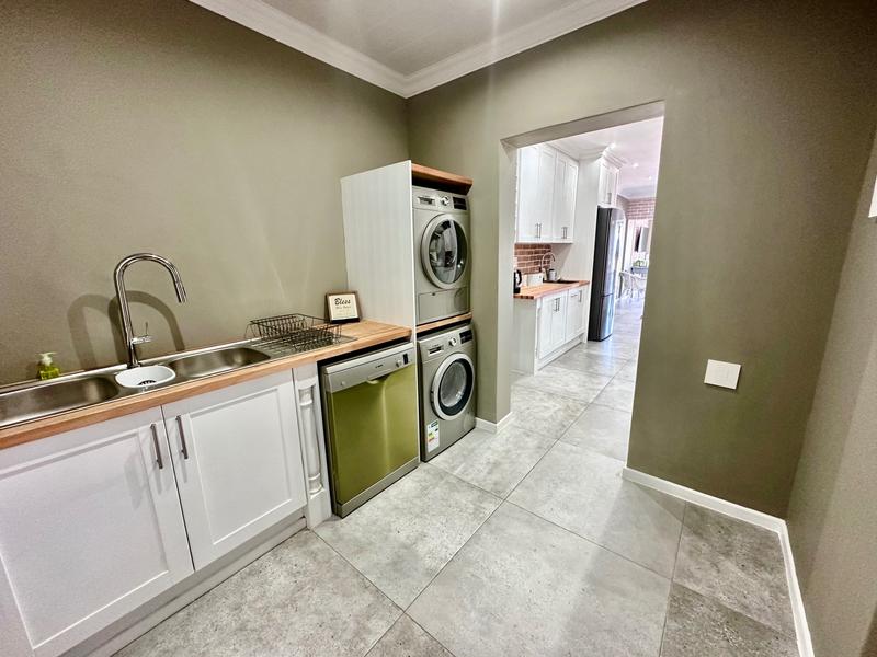 4 Bedroom Property for Sale in Pinnacle Point Golf Estate Western Cape
